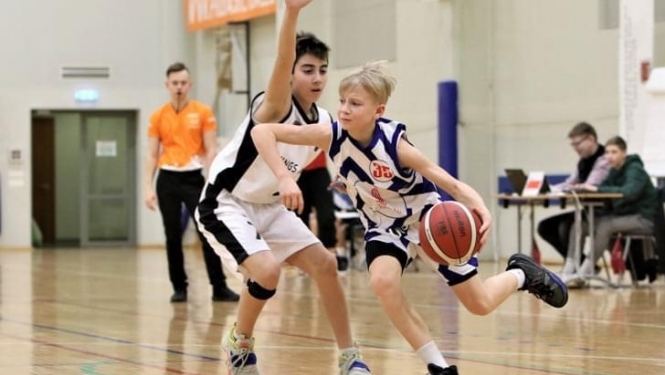 Latvijas Jaunatnes basketbola līgas spēle