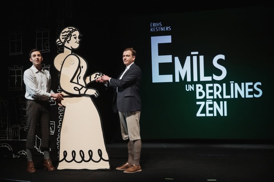 EMĪLS UN BERLĪNES ZĒNI