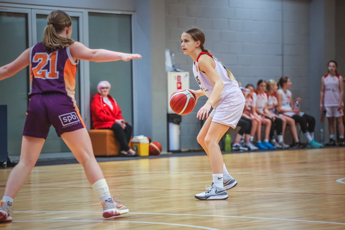 Latvijas Jaunatnes basketbola līga – meitenes